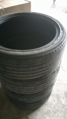 ขายยาง ขอบ17  yokohama  205/45/R17 4เส้น พึ่งถอดออก  2900 บาท ติดต่อ กฤษดา 087-1691151