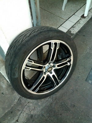 ล้อแม็กพร้อมยาง 22540R18 แม็ก Enkai ห้าก้านคู่ 5รูร้อย พร้อมตัวแปลง สี่รูยาง Yoko ปี 10  หนึ่งชุด