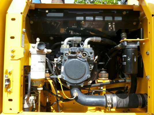 **2,200,000 บ.ต่อรอง**ขายแบคโฮ KOMATSU PC160 LC-8 ปี56 ไฟฟ้าเต็ม ใช้งาน6,xxx ชั่วโมง เครื่องเดิม ปั้มเดิม แน่นดี แรงดี ทำงานดีไม่โหลด บูมอาร์มสวยไม่ปะไม่ดาม เอวแน่น ช่วงล่าง90\% บอดี้สวย แอร์เย็น รถใช้งานทำงานปกติ ทำงานดี ทรงสวย สีสันดี เดิมๆ พร้อมใช้งาน เ