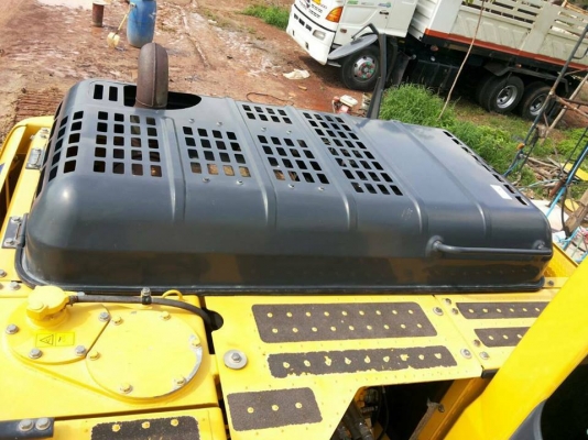 **2,200,000 บ.ต่อรอง**ขายแบคโฮ KOMATSU PC160 LC-8 ปี56 ไฟฟ้าเต็ม ใช้งาน6,xxx ชั่วโมง เครื่องเดิม ปั้มเดิม แน่นดี แรงดี ทำงานดีไม่โหลด บูมอาร์มสวยไม่ปะไม่ดาม เอวแน่น ช่วงล่าง90\% บอดี้สวย แอร์เย็น รถใช้งานทำงานปกติ ทำงานดี ทรงสวย สีสันดี เดิมๆ พร้อมใช้งาน เ