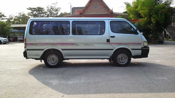 TOYOTA HIACE 2.5 พ.พาวเวอร์ปี97
