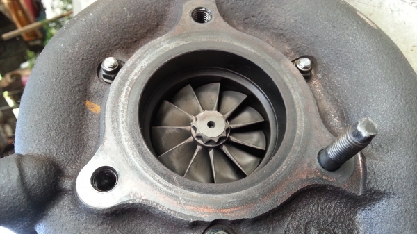 ขายเทอร์โบเดิม vigo 3.0  9, 500 บาท  สภาพสวยๆ