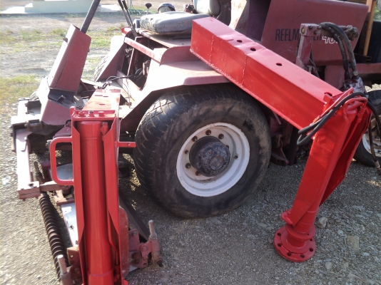 เครนUNIC3ตันพร้อมใช้ครับขายไม่แพงครับ3ปอก2ชัก