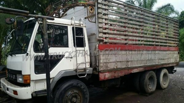 รถบรรทุก 10 ล้อ FUSO ไอ้หลง sn215 เครื่องอีซุซุ 195 แรงม้า เบรคทริฟฟี่ รถบรรทุก 10 ล้อ FUSO ไอ้หลง sn215 เครื่องอีซุซุ 195 แรงม้า เบรคทริฟฟี่