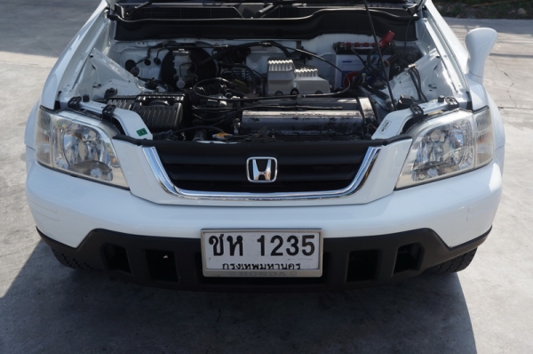 HONDA CR-V ปี 1999 รถสวยจัดๆ ARIBAG คู่หน้า พวงมาัลยพาวเวอร์ กระจกไฟฟ้า ล้อ MAX แอร์เย็นๆ เครื่องเดิมวิ่งดี ช่วงล่างดี ภายในสภาพสวย สีสวย รถพร้อมใช้งาน จัดไฟแนนได้ ฟรีดาวน์