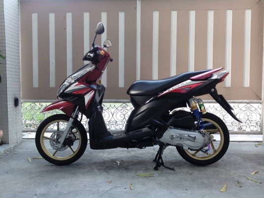 ขออนุญาติขาย Honda Click 110i ตัว Top ล้อแม็ก โอนให้ฟรีครับ