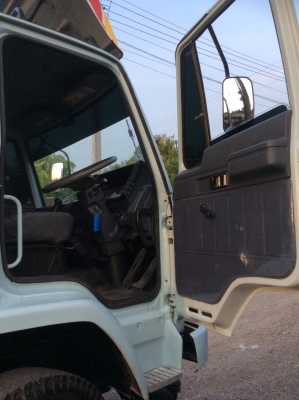 ISUZU ROCKY 195แท้ กระบะยาว 6.20 ม. ครัทซีใหญ่ตลอด รถสวยพร้อมใช้งาน ขาย 830,000 บาท