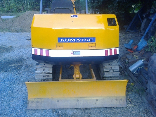 ขายแม็คโค   pc  30  โคมัสสุ  พร้อมใช้งาน