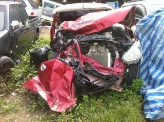 มิตซูบิชิมิตราจรื้อขายอะไหลทุกชิ้น มิตซูบิชิมิตราจรื้อขายอะไหลทุกชิ้น