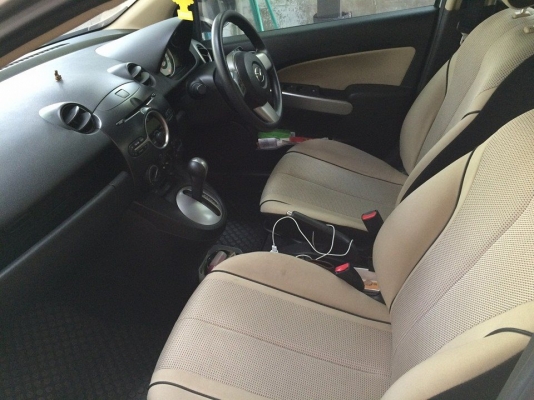 Mazda 2 Spirit ปี 2010