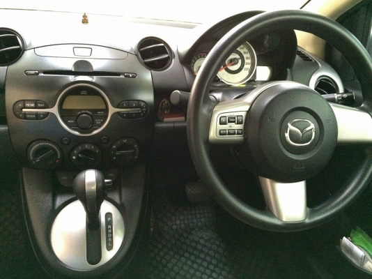 Mazda 2 Spirit ปี 2010