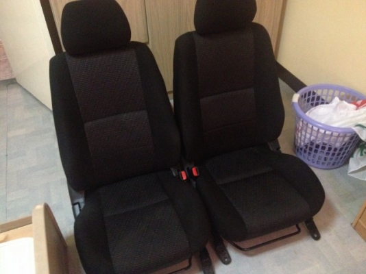 เบาะญี่ปุ่นเเท้สีดำผ้าลายสวยสภาพใหม่ๆแปลงใส่รถได้ทุกรุ่น