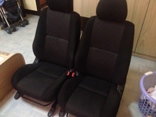 เบาะญี่ปุ่นเเท้สีดำผ้าลายสวยสภาพใหม่ๆแปลงใส่รถได้ทุกรุ่น
