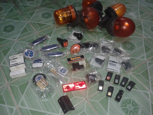 ขายแล้ว ขอบคุณพี่เสริฐมากครับ ฝาครอบคันเกียร์NH40รถตู้ ของใหม่งานแฮนเมดครับ สร้างจากเหล็กซิงค์แข็งแรงทำสีเรียบร้อยสวยงาม