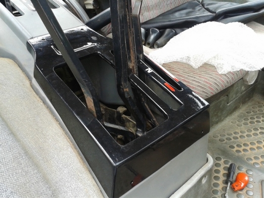 ขายแล้ว ขอบคุณพี่เสริฐมากครับ ฝาครอบคันเกียร์NH40รถตู้ ของใหม่งานแฮนเมดครับ สร้างจากเหล็กซิงค์แข็งแรงทำสีเรียบร้อยสวยงาม