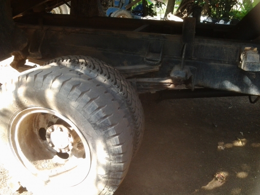 ISUZU  หัวยาว6ล้อดั้มเครื่องEH700เครื่อง168แรงม้าทะเบียนพร้อม