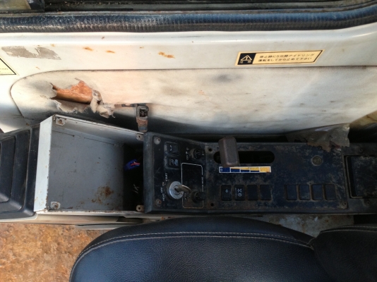 ขาย KOBELCO (ยูตานิ)แท้ SK60-3 บูมสไล้ สภาพสวย พร้อมใช้งาน ติดต่อเจ้าของโดยตรง 081-4283210