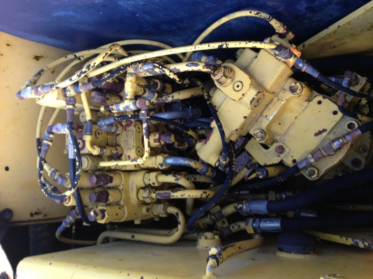 ขาย KOBELCO (ยูตานิ)แท้ SK60-3 บูมสไล้ สภาพสวย พร้อมใช้งาน ติดต่อเจ้าของโดยตรง 081-4283210