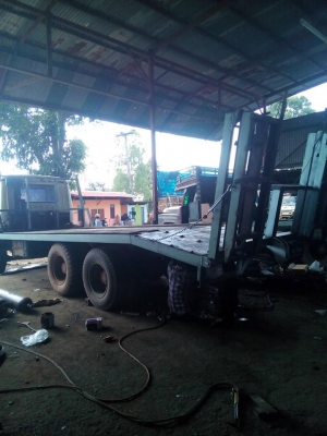 ขายเทรลเลอร์MITSUBISHI FN515 เครื่อง6D14 เครื่องดี แคชซีสวย ยางดี มีบันไดขึ้นรถเกี่ยว สภาพพร้อมใช้งาน เอกสารพร้อมโอน สนใจโทร090-8588220คุณนะ ID:narong498 หรือ www.truck.in.th/498 หรือfb:ณรงค์ ซื้อขายรถมือสอง(เว็บไซต์ส่วนตัว)