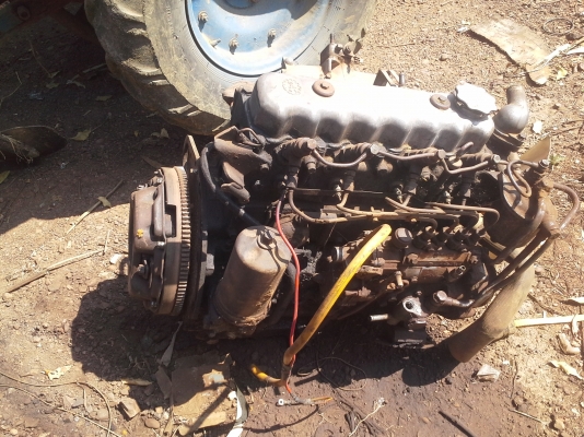 ขายเครื่องยนต์ Isuzu c240