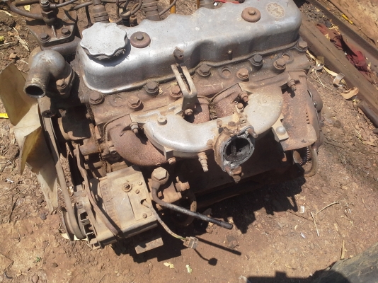 ขายเครื่องยนต์ Isuzu c240