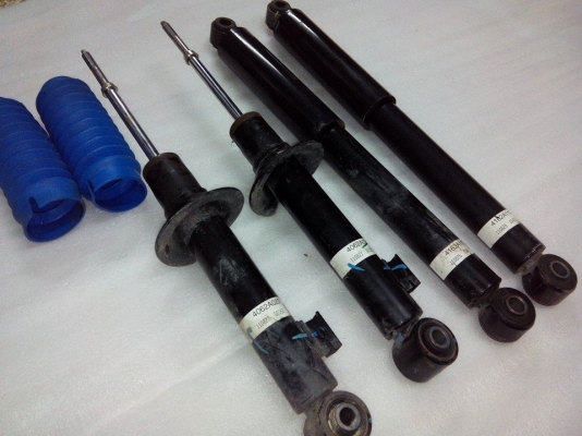 ขายโช็คเดิม ปาเจโร แก็ส+น้ำมัน ไม่รั่วไม่ซึม ขายโช็คเดิม ปาเจโร แก็ส+น้ำมัน ไม่รั่วไม่ซึม