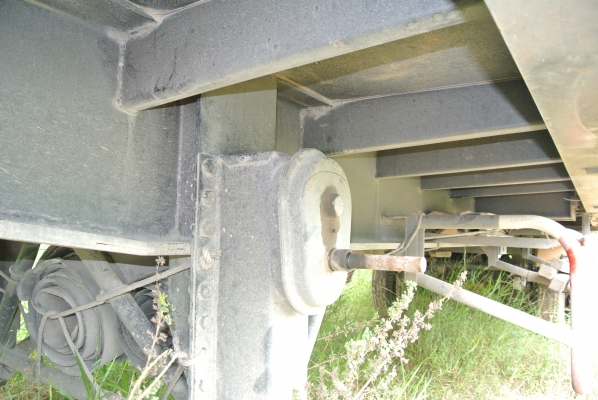 หางพื้นเรียบ สามเพลาแท้ ยี่ห้อไทเทเลอร์