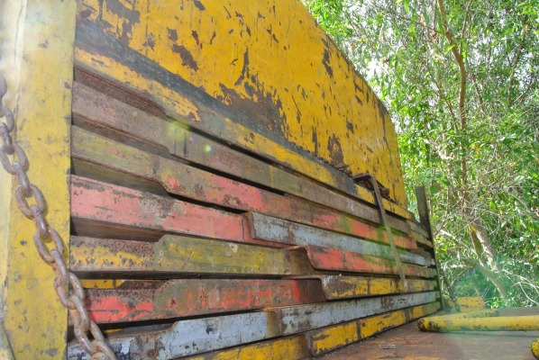 หางพื้นเรียบ สามเพลาแท้ ยี่ห้อไทเทเลอร์