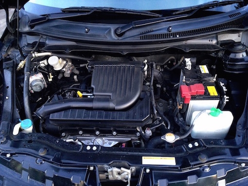 suzuki swift 1.25GLX TOP2012 สีดำ รถบ้าน มือเดียว สภาพสวย วิ่งน้อย ออกป้ายแดง มือเดียว