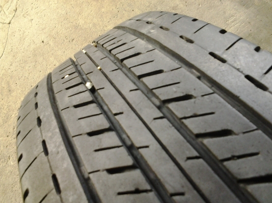 กะทะล้อ VIGO ขอบ15 พร้อมยาง 205/70/15 ปลายปี13