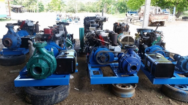 ปั๊มน้ำแรงดันสูงชนเครื่องยนต์ดีเซล มีให้เลือกหลากหลายครอบคลุมการใช้งาน เครื่องไม่ดี ปั๊มไม่เจ๋ง น้ำไม่แรง ไม่ต้องเอาไปครับ