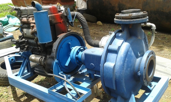 ปั๊มน้ำแรงดันสูงชนเครื่องยนต์ดีเซล มีให้เลือกหลากหลายครอบคลุมการใช้งาน เครื่องไม่ดี ปั๊มไม่เจ๋ง น้ำไม่แรง ไม่ต้องเอาไปครับ