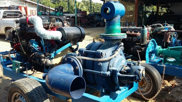 ปั๊มน้ำแรงดันสูงชนเครื่องยนต์ดีเซล มีให้เลือกหลากหลายครอบคลุมการใช้งาน เครื่องไม่ดี ปั๊มไม่เจ๋ง น้ำไม่แรง ไม่ต้องเอาไปครับ