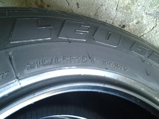 บริสโตน LEO627 215/65/15 ปี14 บริสโตน LEO627 215/65/15 ปี14