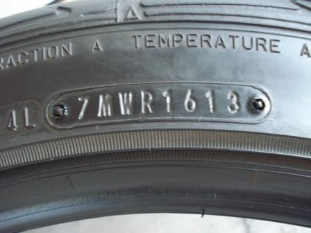 ขายยาง 205-45-17ปี 13 ดอกหนาๆ 1 คู่ขายถูกๆ  1700 บาท