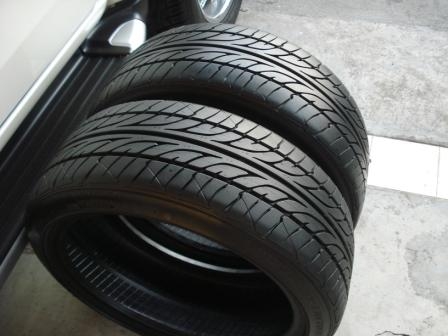 ขายยาง 205-45-17ปี 13 ดอกหนาๆ 1 คู่ขายถูกๆ  1700 บาท