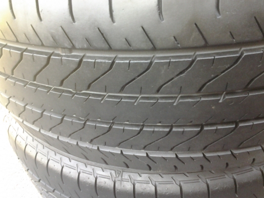 DUNLOP 215/55/17 ปี12