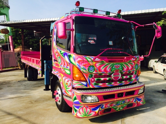 ขาย6ล้อติดเครน สวยพร้อใช้ครับ. ลดกันเลย1180000ครับ