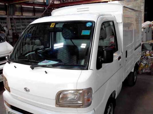 ขาย DAIHATSU HIJET S200P เครื่องหัวฉีด 660 CC.ตู้บรรทุกจดทะเบียนกรุงเทพครับ