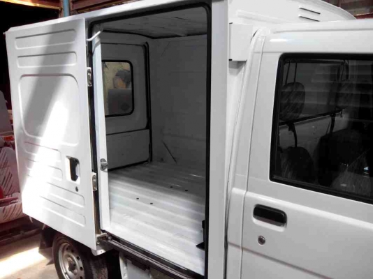 ขาย DAIHATSU HIJET S200P เครื่องหัวฉีด 660 CC.ตู้บรรทุกจดทะเบียนกรุงเทพครับ