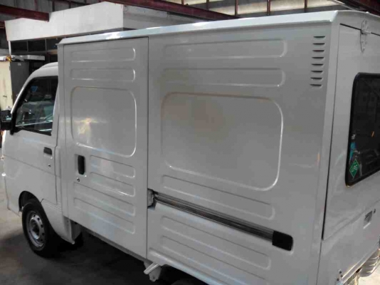 ขาย DAIHATSU HIJET S200P เครื่องหัวฉีด 660 CC.ตู้บรรทุกจดทะเบียนกรุงเทพครับ