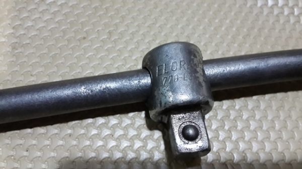 ลดต่ำกว่าทุนไปเลยขายๆๆๆๆด้ามขันELORA 4 หุน แบบเลื่อน