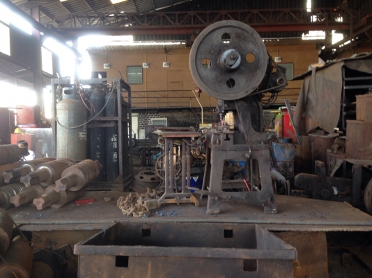 ขายเครื่องจักรใช้งานในโรงเหล็ก มีมากมายให้เลือกชม