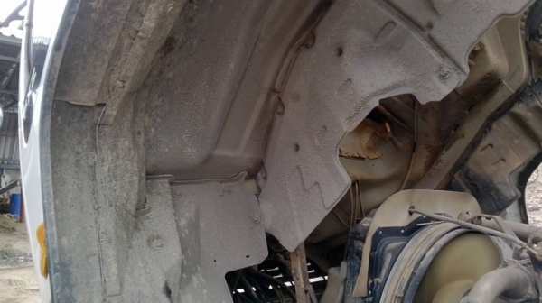 รถอีซูซุ 10 ล้อดั้ม 270 แรงม้า. ปี 40  ( ขายแม่ , ลูก )  สนใจติดต่อ 081 - 6079515