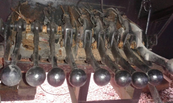 ขายหางพ่วง บรรทุกน้ำมัน RCK  2 เพลา. ปี 34  สนใจติดต่อ 081 - 6079515