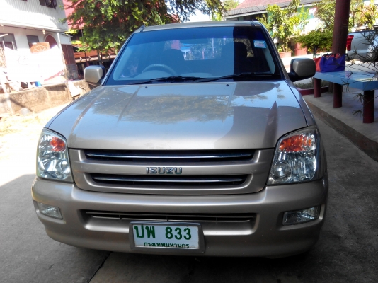 ISUZU 3.0 SLX SPACECAB DDI ISUZU 3.0 SLX SPACECAB DDI