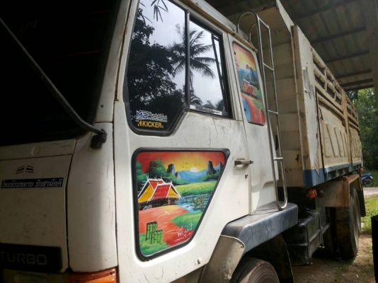 รถมิตซู  10  ล้อดั้ม  FN527M - TF   220 แรงม้า.  ปี 39 สนใจติดต่อ 081 - 6079515