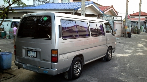 NISSAN URVAN 2.5 ปี96 NGV NISSAN URVAN 2.5 ปี96 NGV