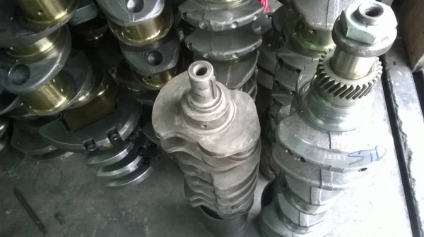 เพลาข้อเหวี่ยง TOYOTA 2L,3L,5L,1KZ,2KD,1KD NISSAN BD25,TD25,TD27,ZD30,QD32,YD25 MITSUBISHI 4D56,4M40,4M41 รับประกันฯ เพลาข้อเหวี่ยง TOYOTA 2L,3L,5L,1KZ,2KD,1KD NISSAN BD25,TD25,TD27,ZD30,QD32,YD25 MITSUBISHI 4D56,4M40,4M41 รับประกันฯ