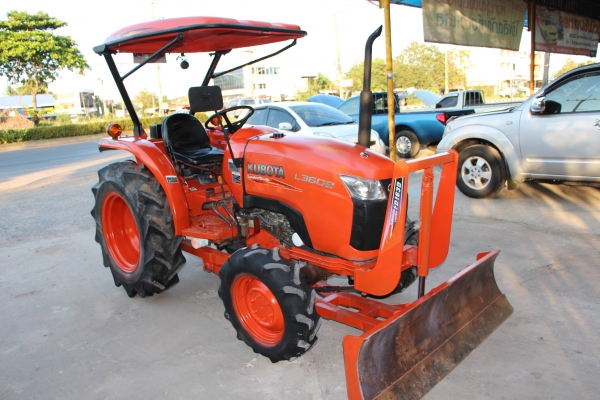 ต้องการขายรถคูโบต้าL3608 ต้องการขายรถคูโบต้าL3608